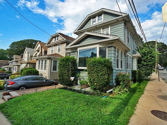 2nd image of 615 Bard Ave