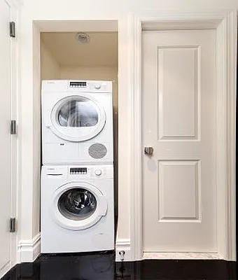 Rented by Icon Realty Management | media 13