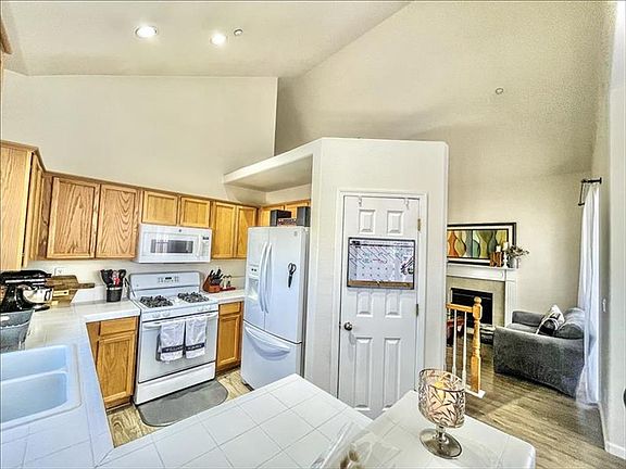 5th image of 3536 Mashie Dr