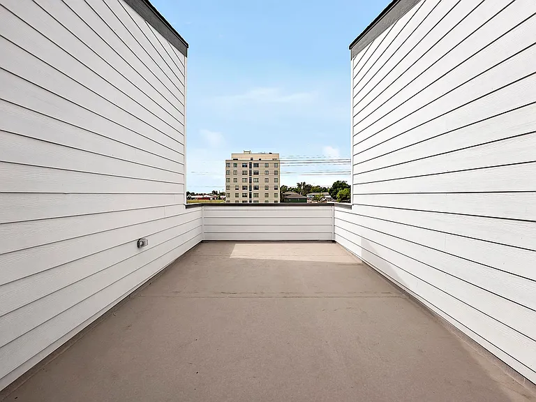 5355 W 12th Ave — Photo 40