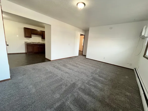 3304 S Kiwanis Ave, 3304 S Kiwanis Ave #10, Sioux Falls, SD 57105