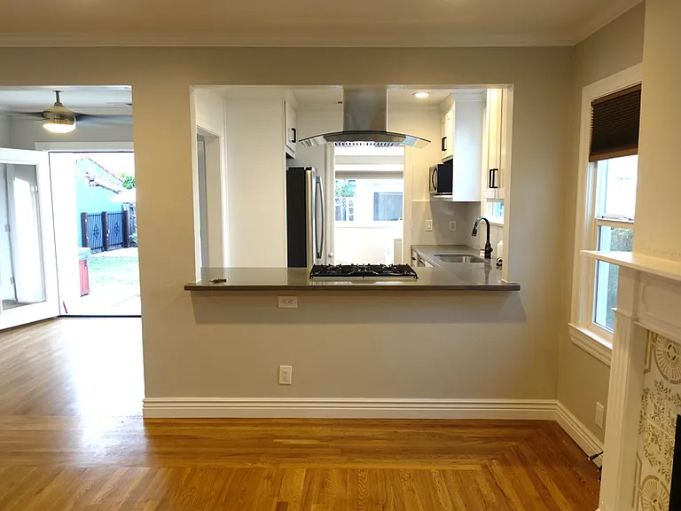 719 Willow Glen Way — Photo 21