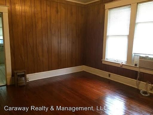 4th image of 536 Wilkinson St