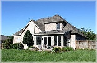2nd image of 932 Threewood Cir