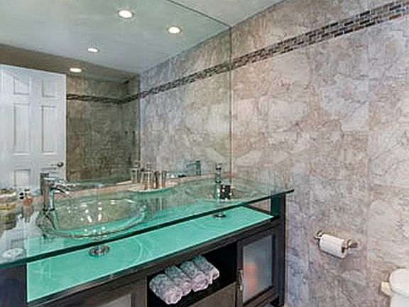 4th image of 303 E 57th St APT 11