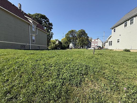 2nd image of 2523 N 35TH STREET