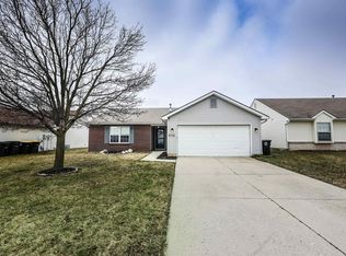 9715 Hidden Village Pl, Fort Wayne, IN 46835