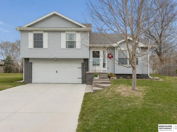 6213 N 79th Cir, Omaha, NE 68134