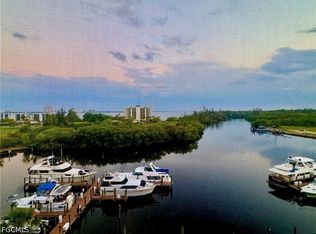 3462 Hancock Bridge Pkwy APT 262, North Fort Myers, FL 33903