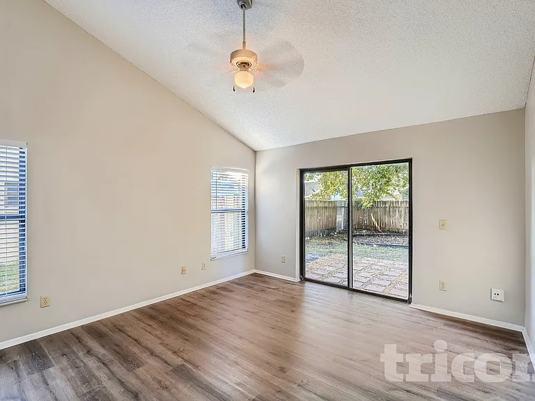 2024 Norfield Ct — Photo 9