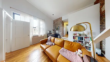 Rented by Bond New York