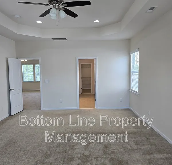10708 Sky Chase Ave NW — Photo 43