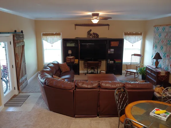 1217 Broaderick Blvd, Maryville, TN 37801