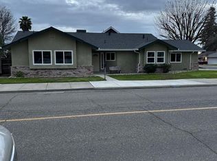 1020 W Minnesota Ave, Turlock, CA
