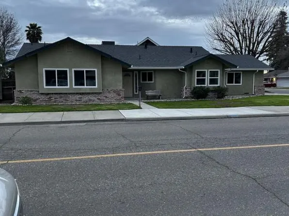 1020 W Minnesota Ave, Turlock, CA 95382