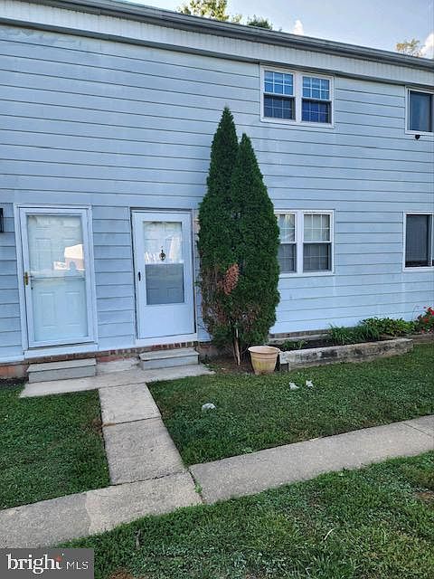 1st image of 2006 Melrose Ln