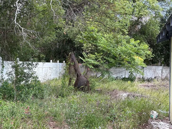 2910 E 148th Ave, Lutz, FL 33559