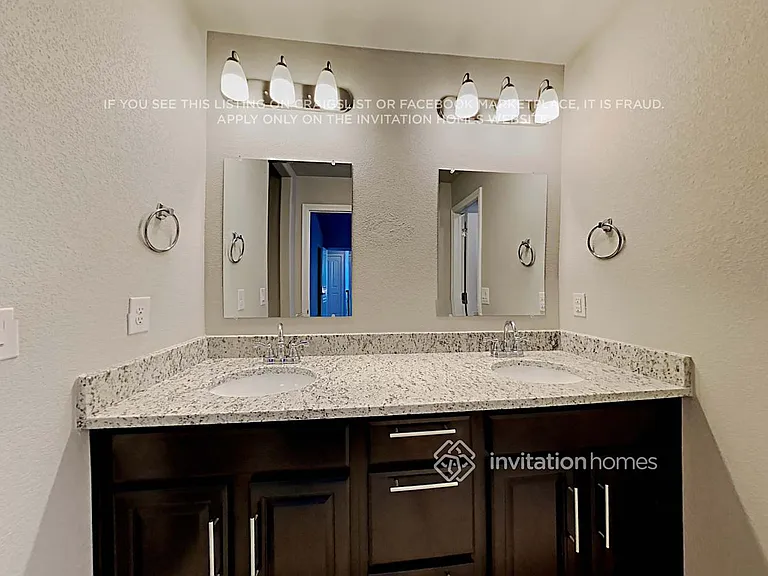 10923 Pigeon Dr — Photo 10