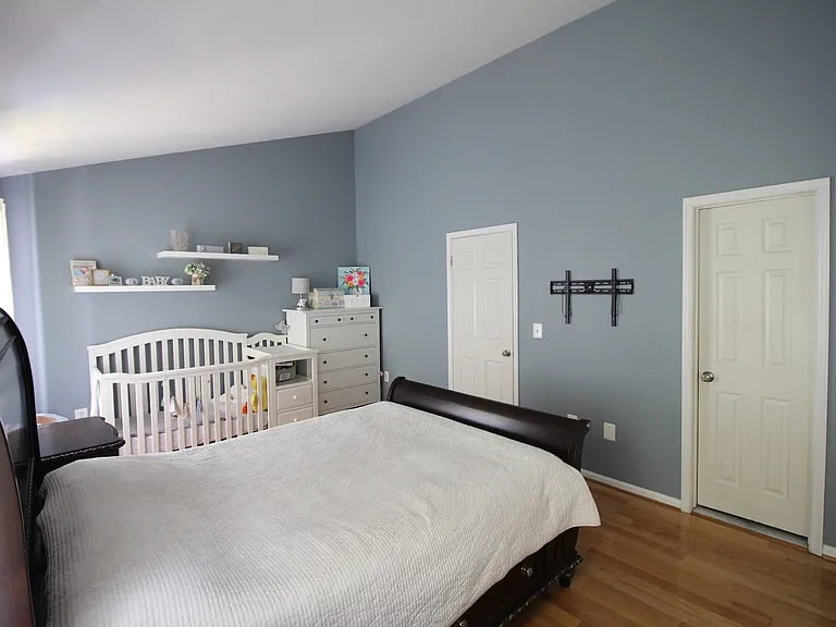 173 Sulgrave Ct — Photo 10