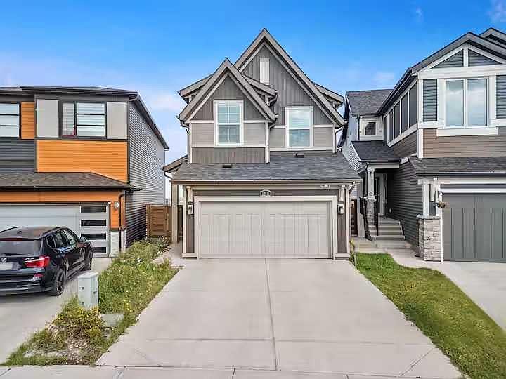 1st image of 180 W Howse Cres NE