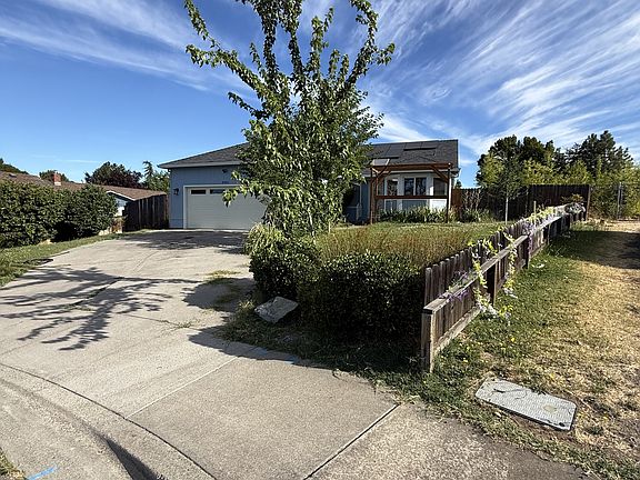 2nd image of 2431 Bell Ct