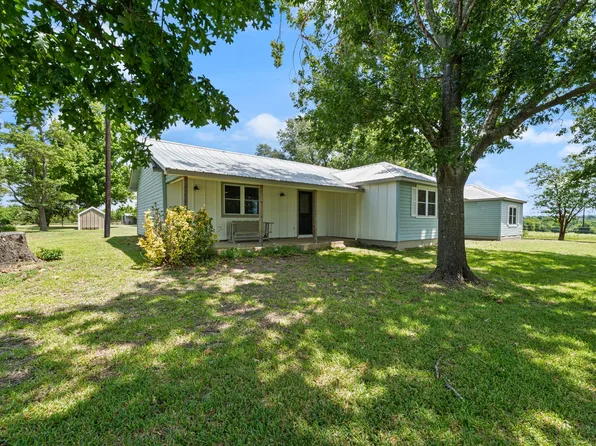 1053 Vz County Road 4206, Athens, TX 75752