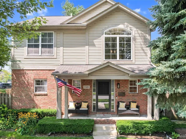 3485 Kenmore Rd, Berkley, MI 48072