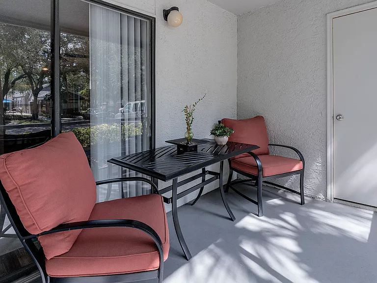 The Woodlands Apartments — Photo 14