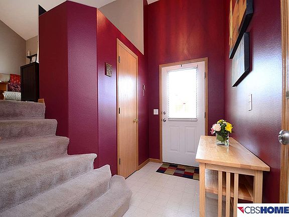 3rd image of 6468 N 113th Cir