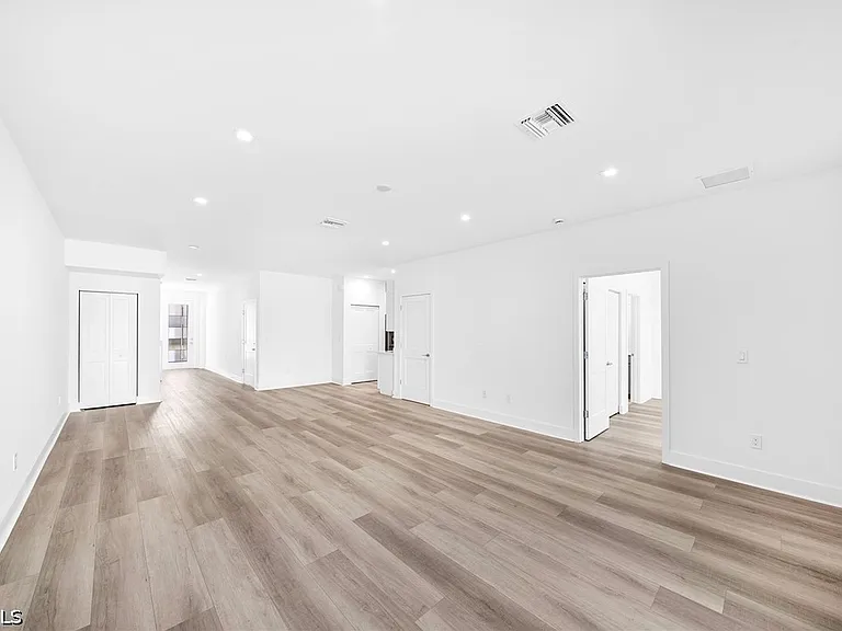 13104 Georges Cay Pl — Photo 18