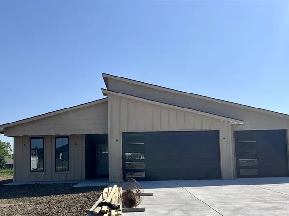 10016 E Annabelle Cir, Wichita, KS 67207