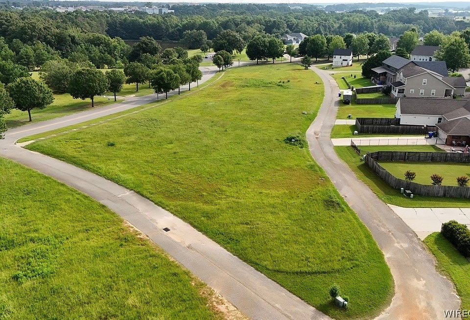 1st image of 0 Oak Park Dr