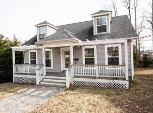 304 Cedar St, Farmville, VA