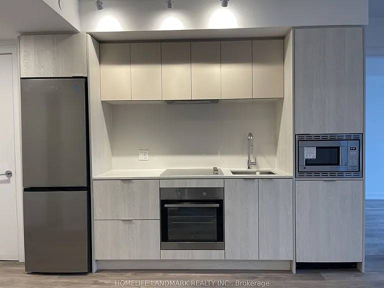 1 Jarvis St #333 — Photo 7