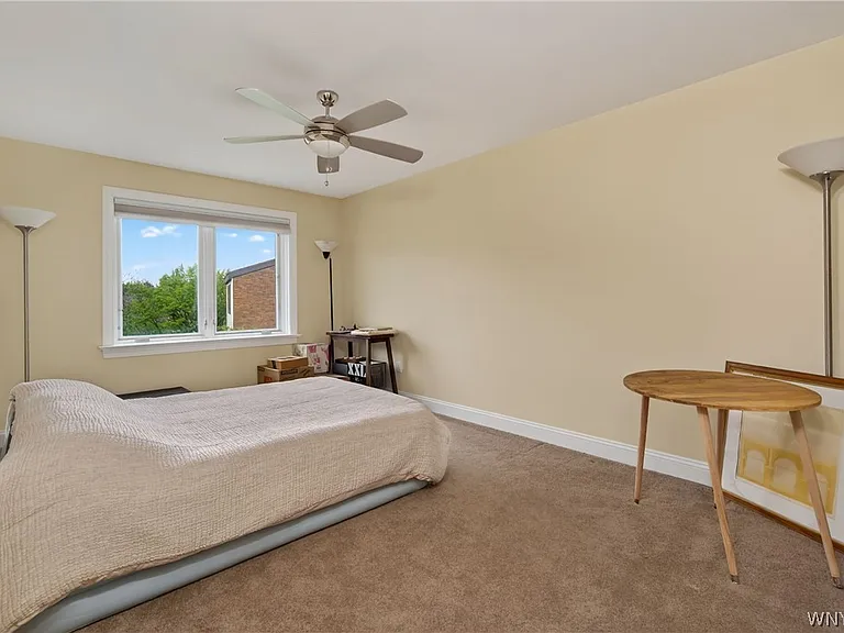 36 Harbour Pointe Cmn — Photo 17