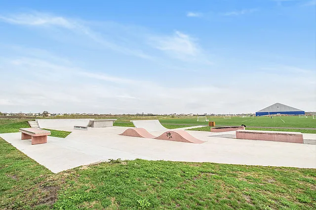 146 Bertram Dr #G — Photo 30