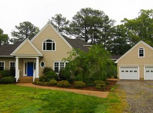 1661 Clifton Landing Ln, Kilmarnock, VA 22482