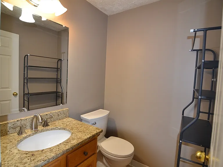 31 E Bluff Rd #31 — Photo 11