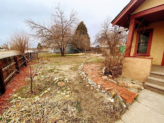 Front yard east
