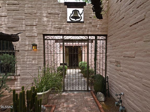 2nd image of 7745 E Camino Perdido
