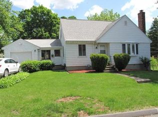 9 Trahan Ave, Worcester, MA 01604