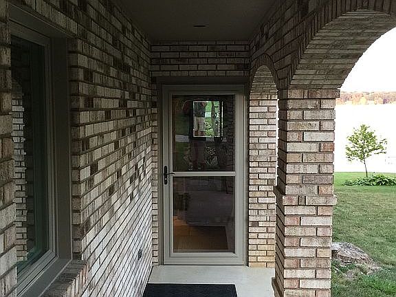 3rd image of 6801 Morse Dr