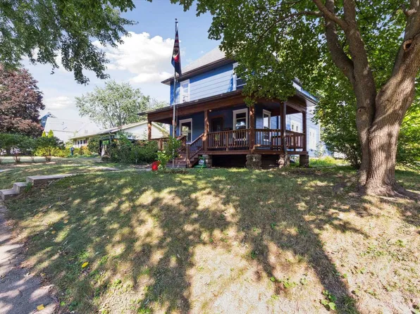 651 Logan St, Janesville, WI 53545