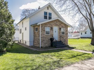 1721 2nd St SW, Cedar Rapids, IA 52404