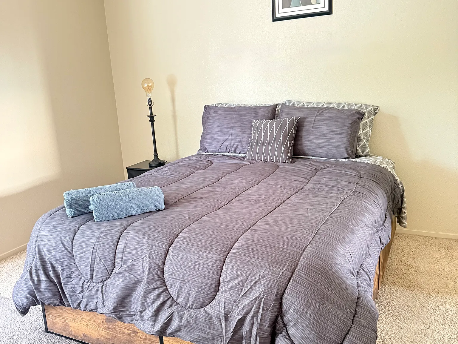 3 bed, 3485 sqft, $3,998 — Photo 2
