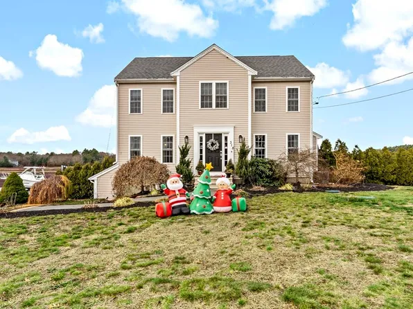 318 Purchase St, Middleboro, MA 02346