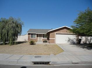 1043 Walnut St, Brawley, CA 92227