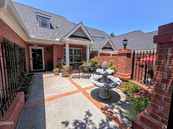 2nd image of 1042 Fine Glen Dr