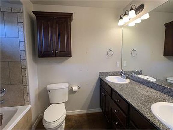 5th image of 2673 N Sierra Ave