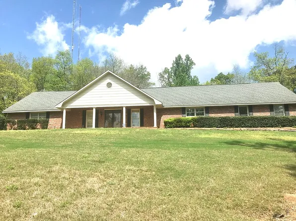 1300 Melanie Ln, Phenix City, AL 36867